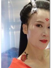 潘家园奶牛少妇