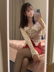 极品骚妹身材火辣服务还不错