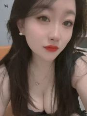 清纯少女有初恋的感觉三点粉嫩下面很紧致