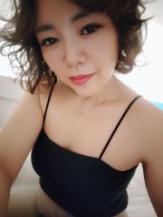 南通前凸后翘大腚熟女