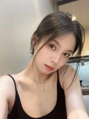 清纯粉嫩反差妹