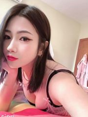 金牛服务系女孩