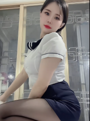 武侯白皙兼职靓妹