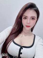 性感骚货姿势多肯配合