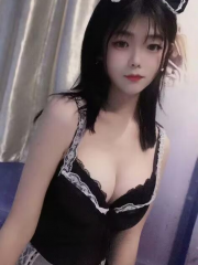 年轻漂亮的兼职妹