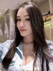 颜值超正的妙龄美人会侍候人