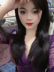 大胸骚货嫩穴小姐姐