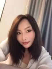 长寿路附近藏族御姐