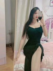 长腿妹性感风骚姿势多