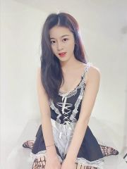 金水性感美少女